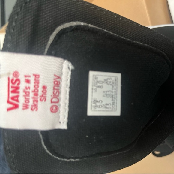 Limited Edition Nightmare Before Christmas Vans - Picture 14 of 14